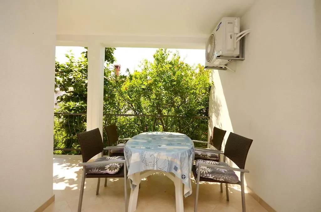 Apartments Romano Rovinj 0*,